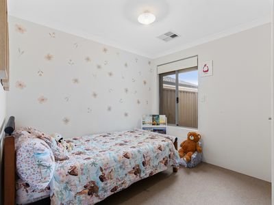 9 Basset Way, Southern River