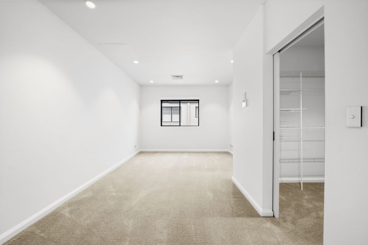 8 / 29 Hutton Road, The Entrance