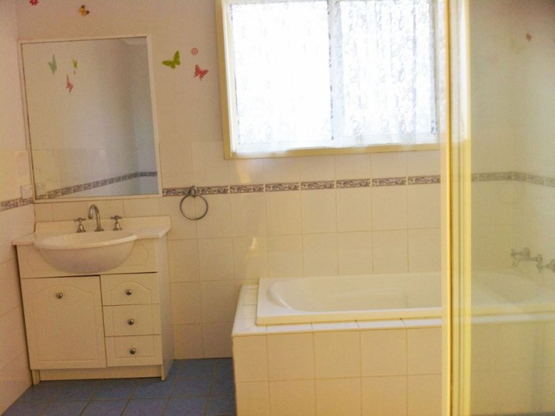 30 George Avenue, Kings Point