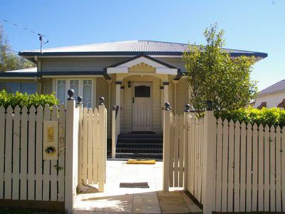 102 Woodend Road, Woodend