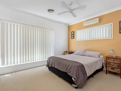 21 Santa Cruz Place, Forest Lake