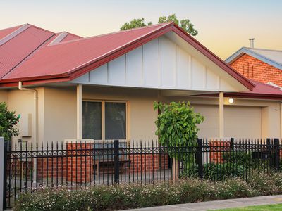 17 Maude Street, Glandore