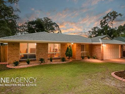 127 Clarendon Circuit, Forest Lake
