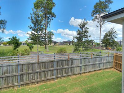 48 Laguna Crescent, Springfield Lakes