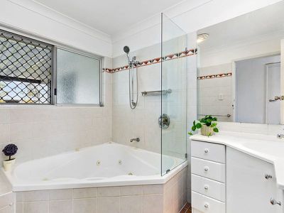 20 Trevelloe Street, Rochedale South