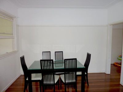 13 McCallum St, Roselands