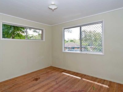 9 Neilson Crescent, Riverview