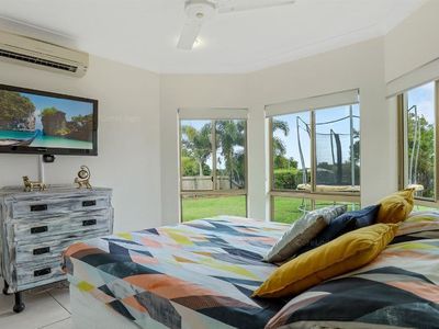 6 Ellestree Close, Redlynch