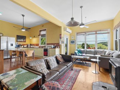 738 Feeneys Lane, Baynton