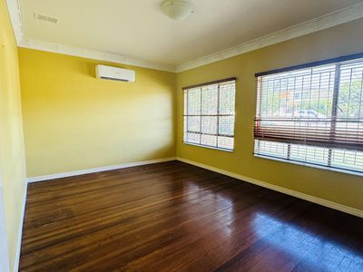 42 Callendar Street, Sunnybank Hills