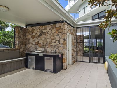 807 / 1 High Street, Sippy Downs