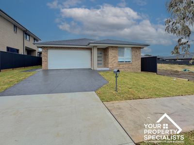22 Dulcimere Street, Tahmoor