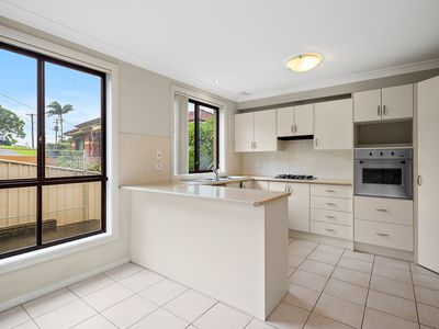 1 / 5 Figtree Crescent, Figtree