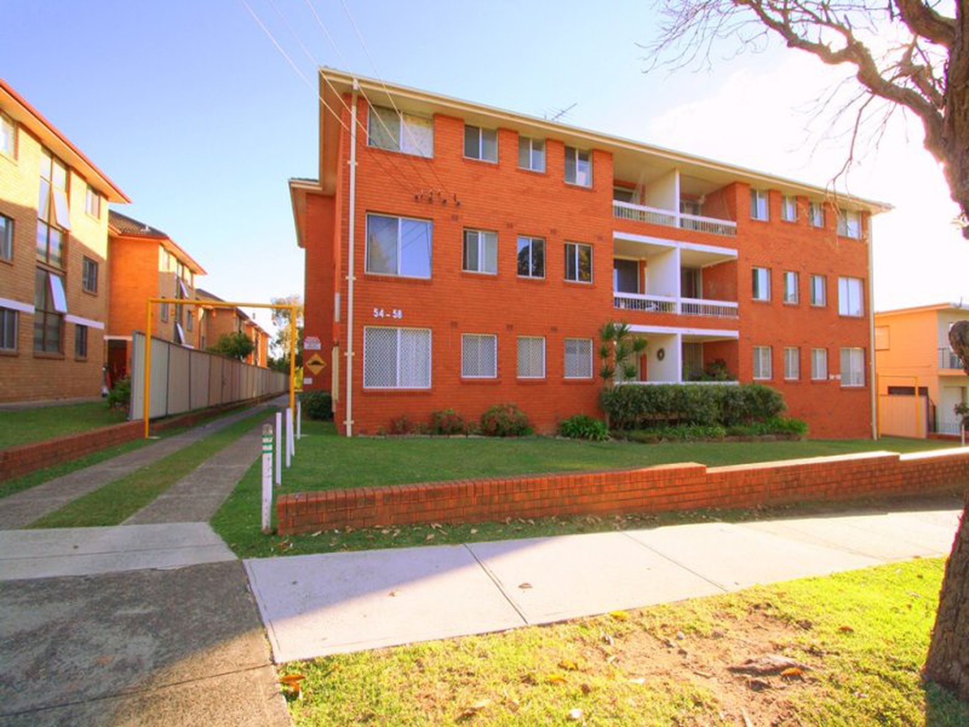 6 / 54-58 Fairmount St, Lakemba