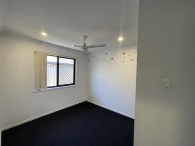 16 Nullarbor Circuit, North Lakes