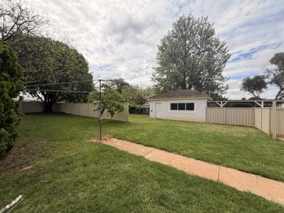6 Lynch Street, Parkes