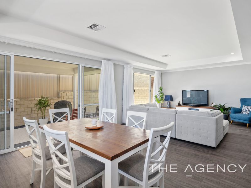 21 Rakitno Close, Lake Coogee