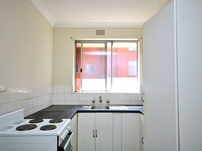 8 / 40 Fairmount Street, Lakemba