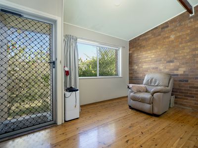 13 / 2 Long Street, Rangeville