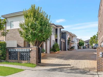 34 / 10 Old Glenfield Road, Casula