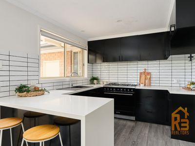 12 Souhail Court, Berwick