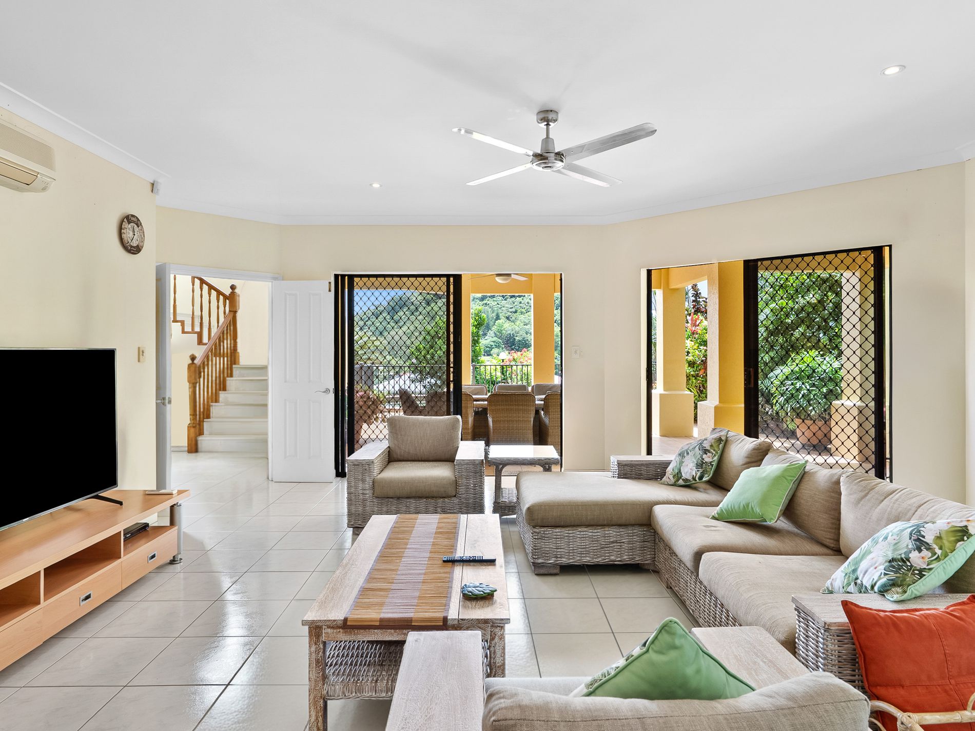 22 Pheasant Street, Bayview Heights