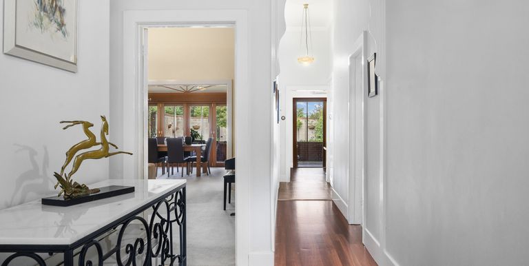 92 Binney Street, Euroa