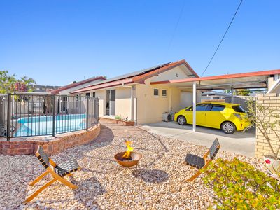 3 Le Mans Drive, Mermaid Waters