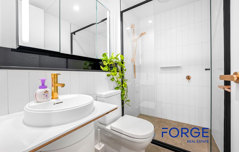 4616 / 228 La Trobe Street, Melbourne, Melbourne - Thumbnail 2