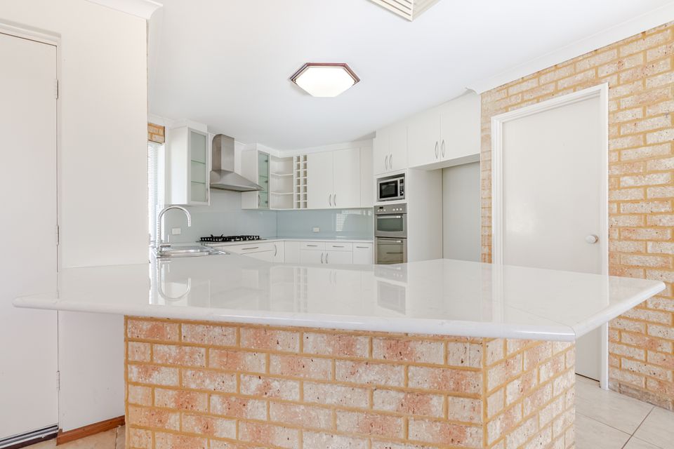 14 KEEL COVE, Waikiki