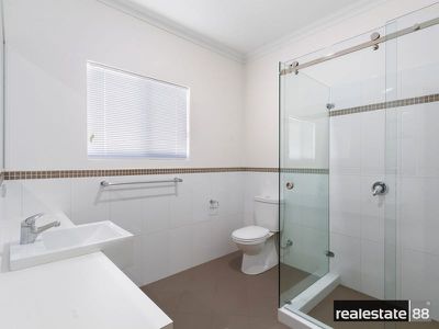 26A Fairway West, Yokine