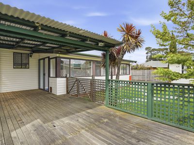 33 Arthur Street, George Town