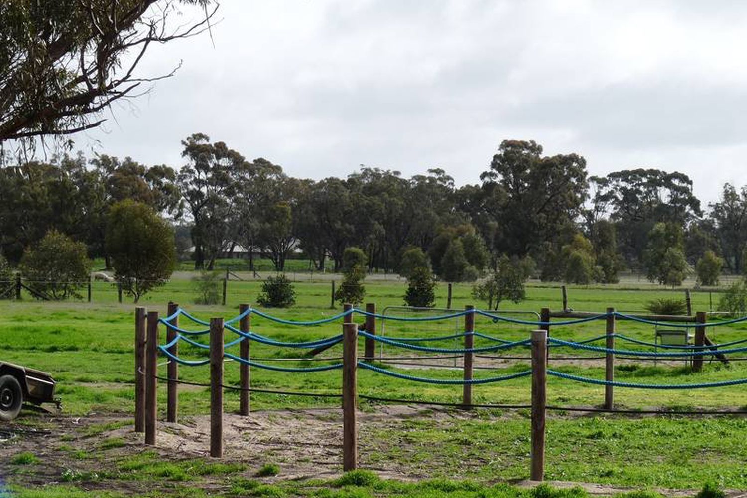 668 Walsh Rd, Horsham