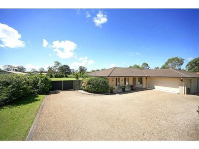64 Edington Drive, Cooroibah