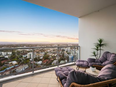 3103 / 1 Como Crescent, Southport