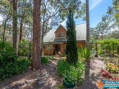 8 Shearwater Place, Tea Gardens