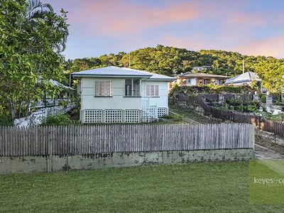 5 Baxter Street, West End