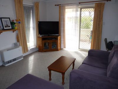 1 / 7 Roberts Avenue, Horsham