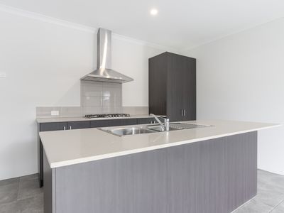 16 Tablelands Dr, Baldivis