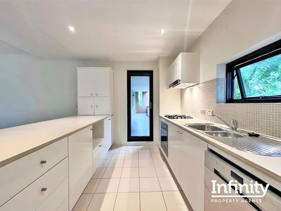 P101 / 1 Brennan Street, Alexandria