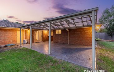 5 Aristotle Court, Narre Warren