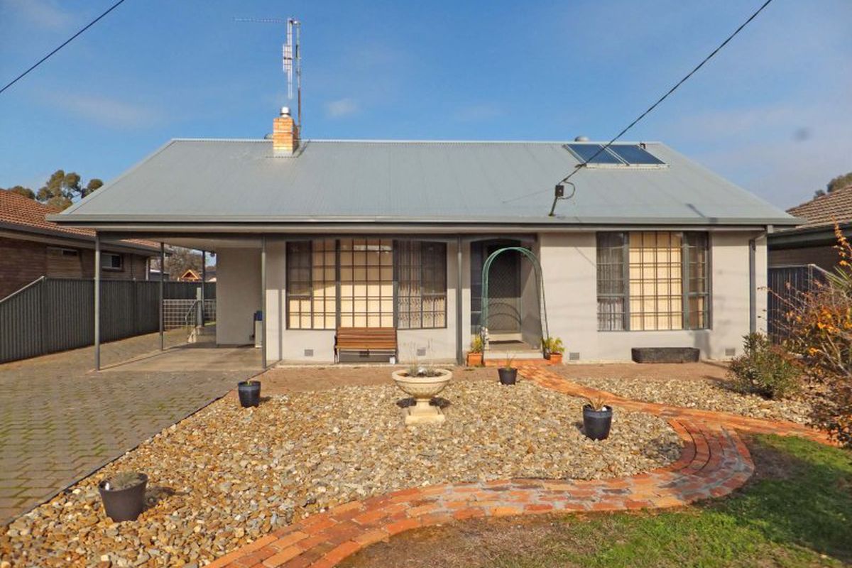 12 Blamey Road, Stanhope