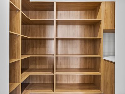 22 Garnet Court, Chambers Flat