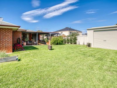 48 Norman Way, Thurgoona