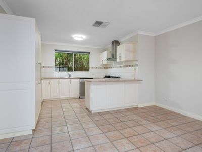 6 Borromei Mews, Somerville