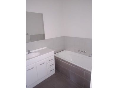 1 / 53 Collins Street, Geelong West