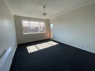 8 / 27 Eldridge Street, Footscray