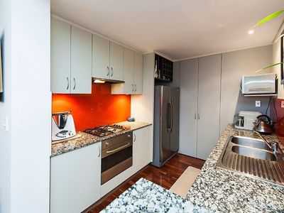 2 / 26 Saunders Street, East Perth