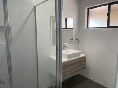 2 Churchill Crescent, Windermere Park