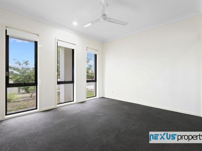 4 Duncombe Avenue, Gledswood Hills